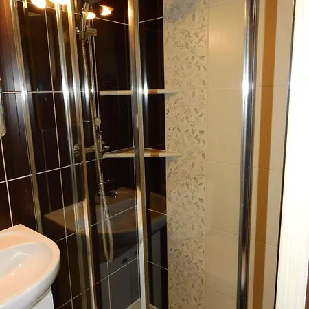 Проживание в семье U Reginy